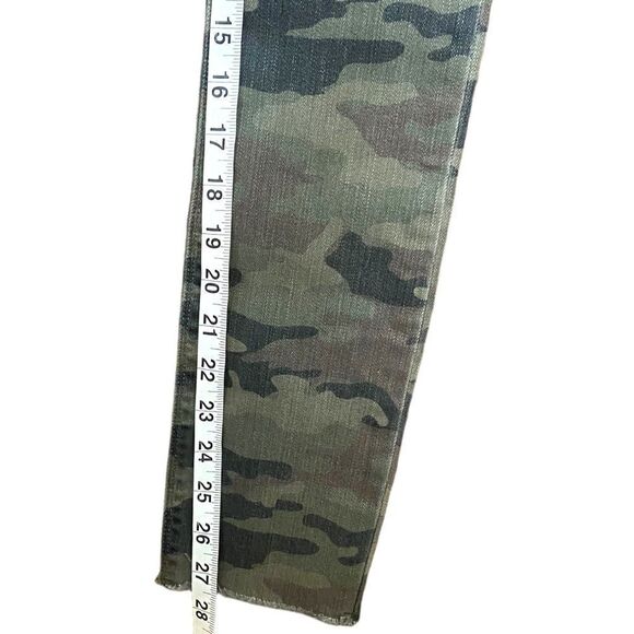 hudson Barbara High Rise Skinny Jeans in Camo - Picture 13 of 13